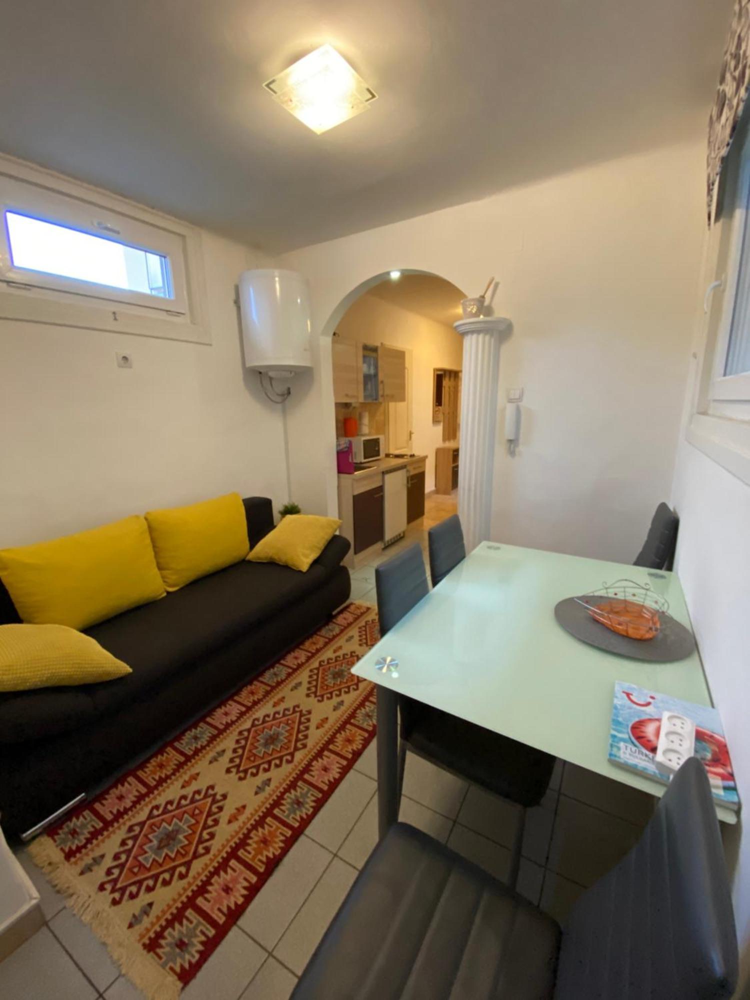 בודפשט Holiday Apartments & Rooms Next Danube Promenade מראה חיצוני תמונה
