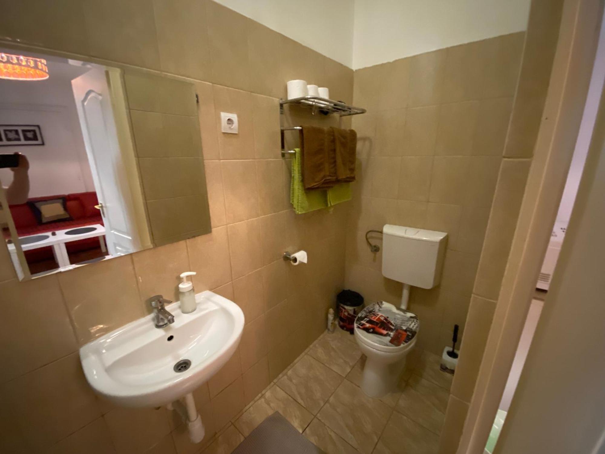 בודפשט Holiday Apartments & Rooms Next Danube Promenade מראה חיצוני תמונה